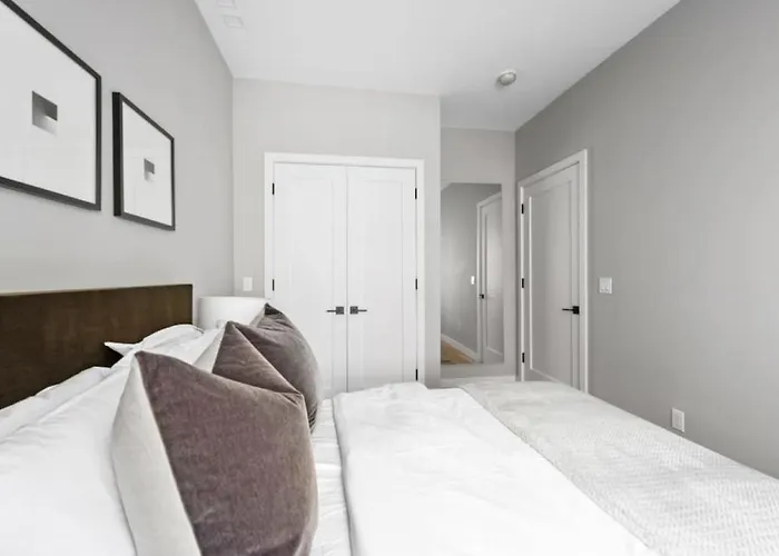 Top Notch 2Br 2Ba Suite Minutes To Central Park