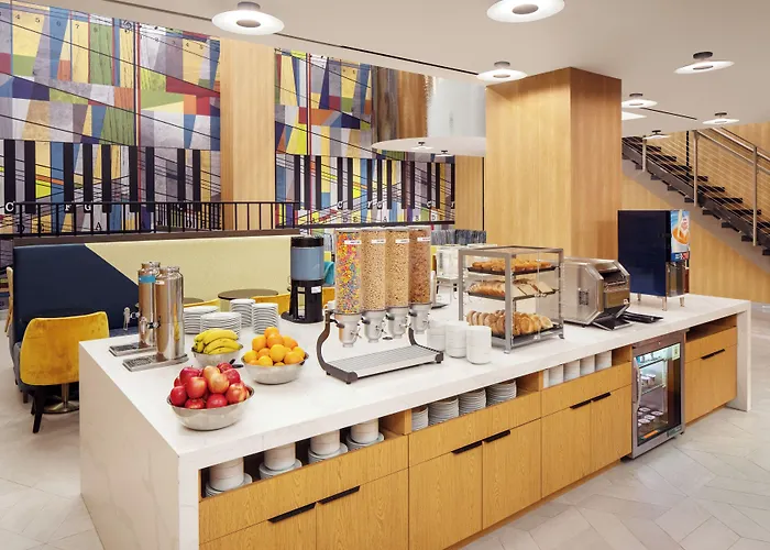 Hotel: Home2 Suites By Hilton New York Times Square